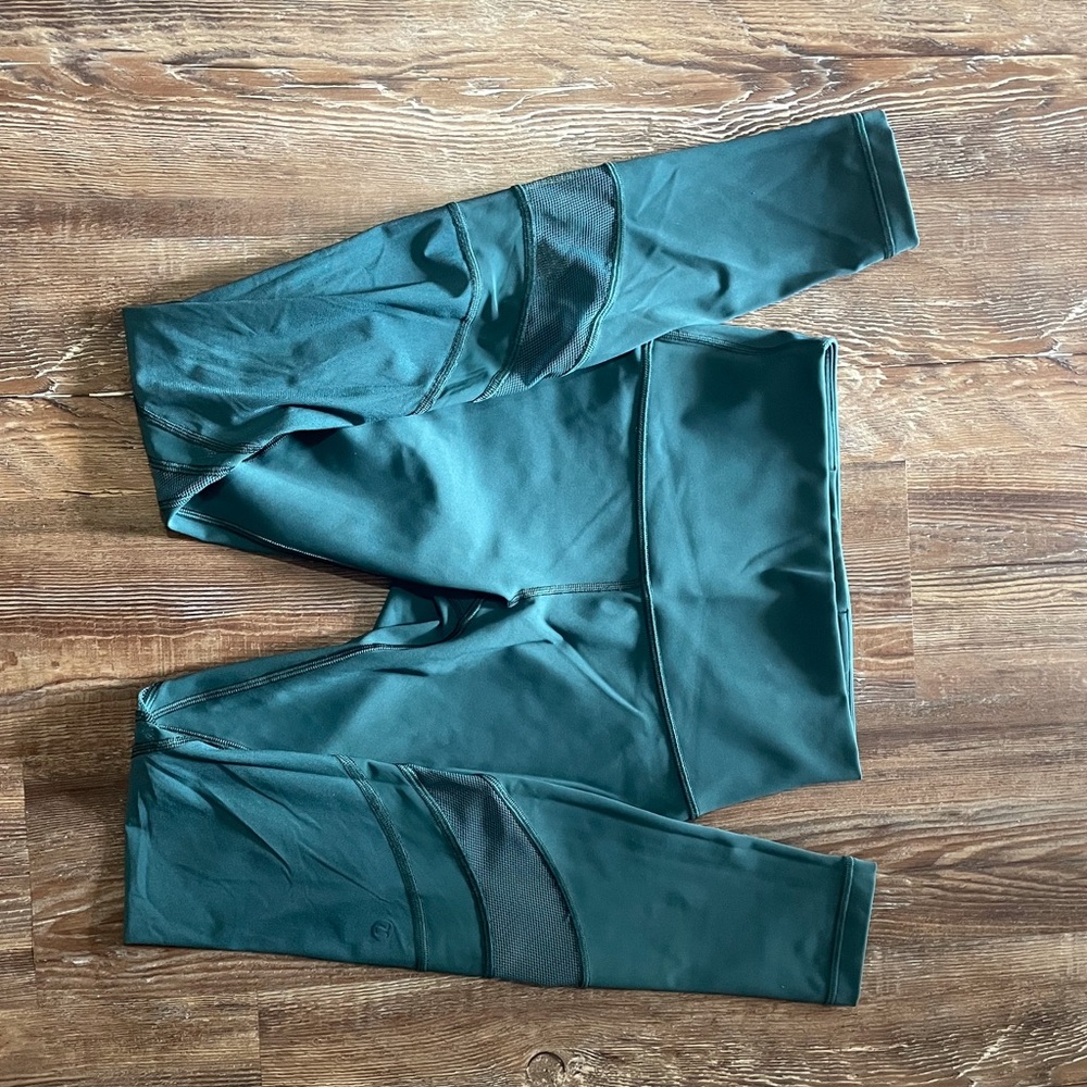 Lululemon mesh leggings